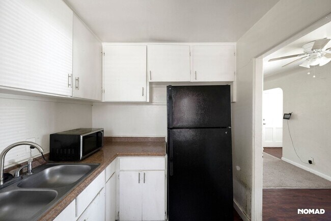 Foto del edificio - 1932 Del Mar Pkwy