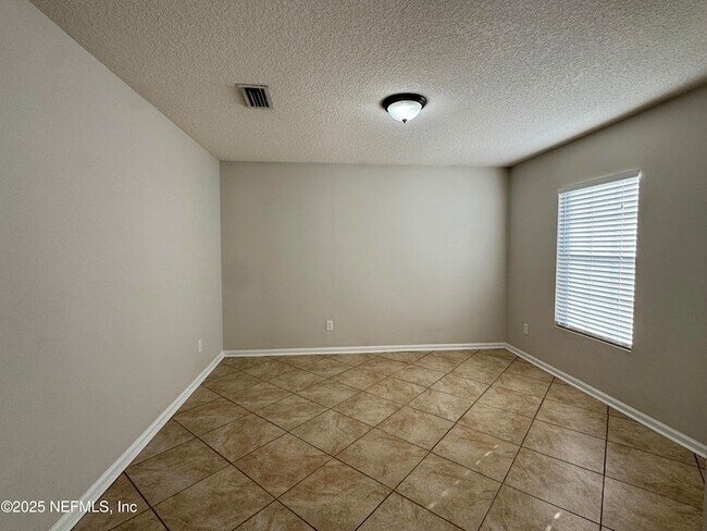 Foto del edificio - 11273 Silver Key Dr