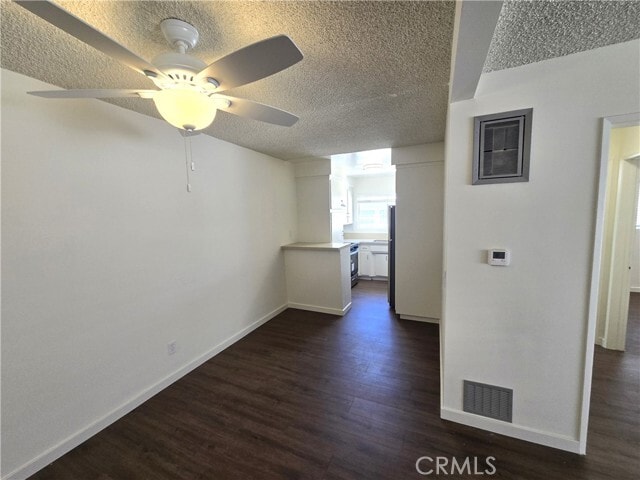 Building Photo - 123 W Lomita Ave