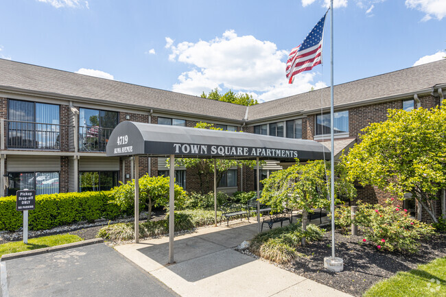 Building Photo - Town Square Senior Apartments - 62 and over