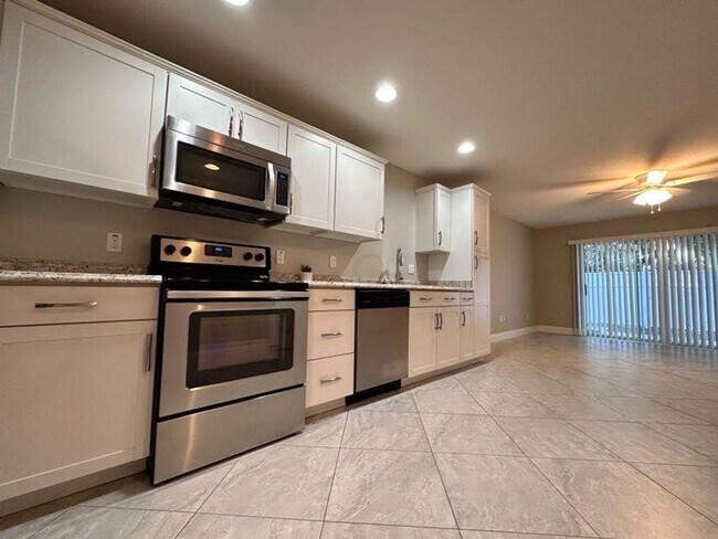 Foto del edificio - 5128 SE 103rd Ln