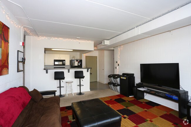 Cresmont Loft Apartments Student Housing Baltimore Md Living Area Cresmont Loft Apartments Student Housing