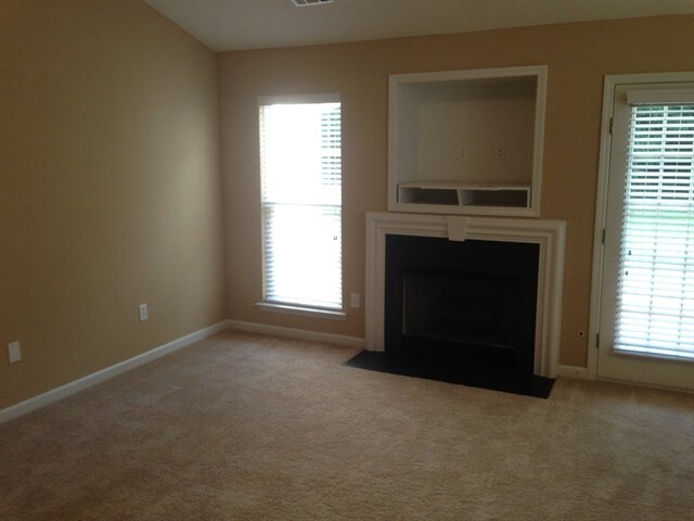 Building Photo - 315 Wild Wing Way