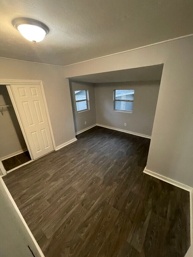 Foto del edificio - 2361 2nd Ave