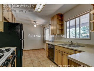 Foto del edificio - 2532 14th Ave Ct