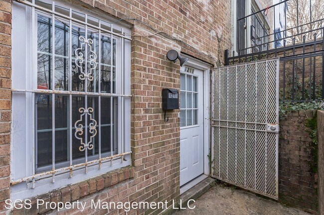 Building Photo - 1 br, 1 bath House - 1211 Potomac Ave SE