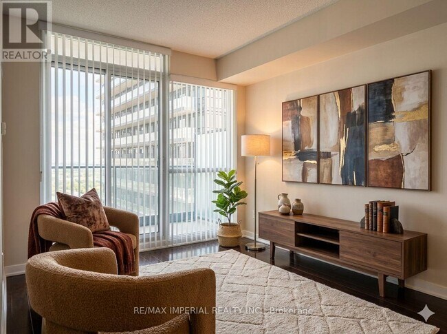 Photo du bâtiment - 29 Singer Ct