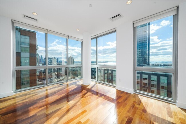 Foto del edificio - 201 Marin Blvd