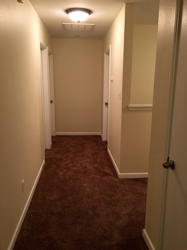 Building Photo - 4109 Santa Fabiola