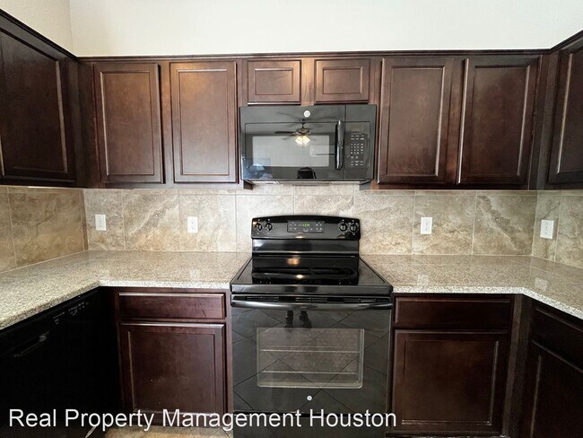 Building Photo - 1 br, 1 bath House - 7913 Dyer Street #A
