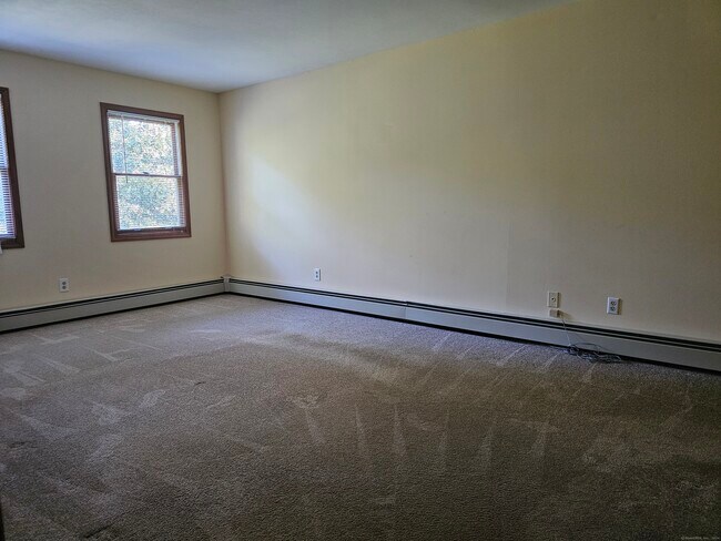 Foto del edificio - 25 Brook Pine Dr