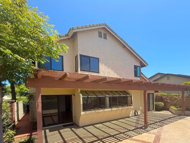 Foto del edificio - Welcome to Sophisticated Living in Prestigious Carmel Valley