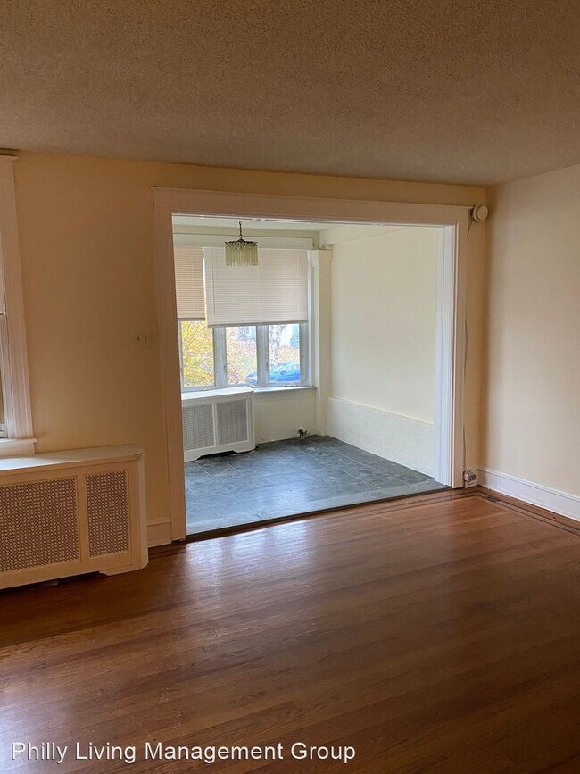 Building Photo - 3 br, 1 bath House - 5866 Malvern Ave