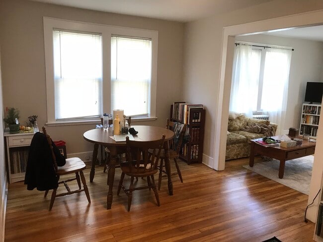 dining/other - 9 Grove St