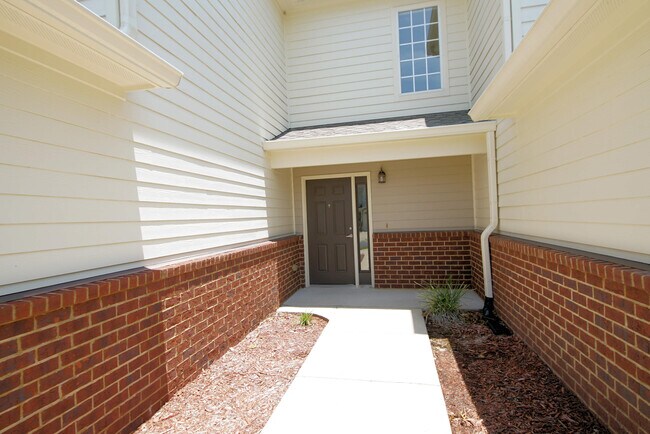 Building Photo - 564 Wingspan Way