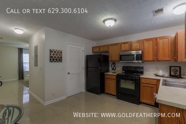 Photo - 1363 Benley St Apartment