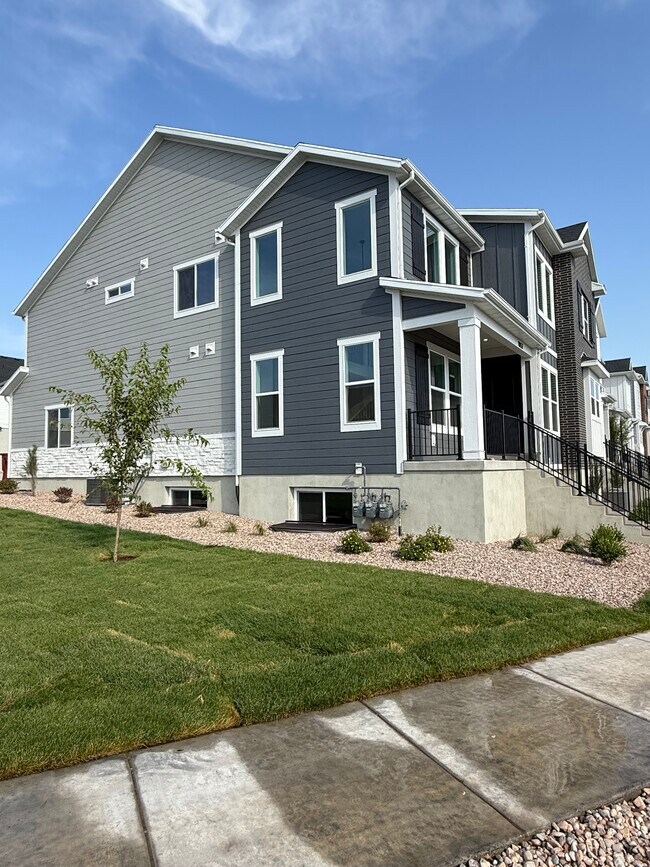 Foto del edificio - 1033 N Canvasback Dr