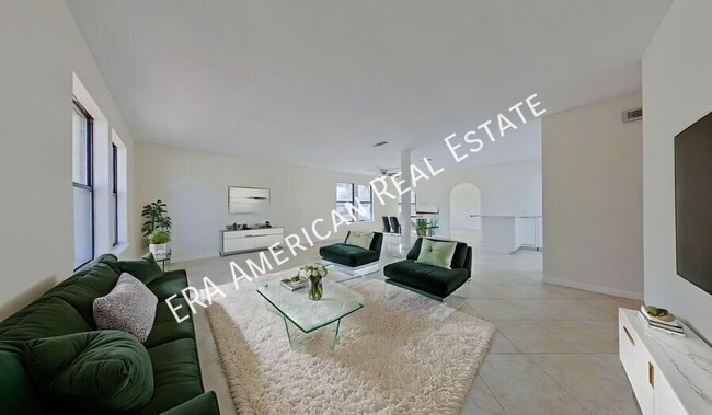 Building Photo - 306 Somerset Dr