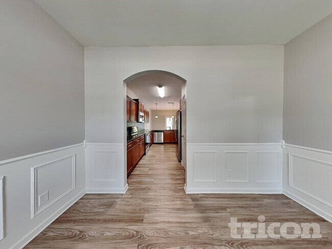 Building Photo - 1512 Cherry Park Dr