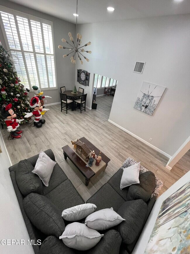 Foto del edificio - 10024 Fenway Dr