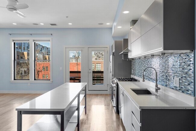 Foto del edificio - 171 W 4th St