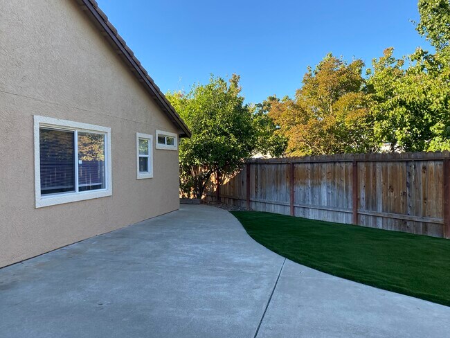 Backside - 3268 Lagunita Ct
