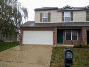 Building Photo - 4235 Carson Ln