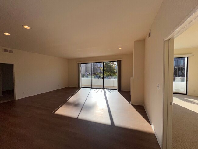 Foto del edificio - 3400 Pacific Ave