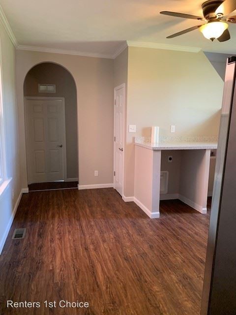 Building Photo - 2 br, 1 bath House - 7502 S Grand Ave