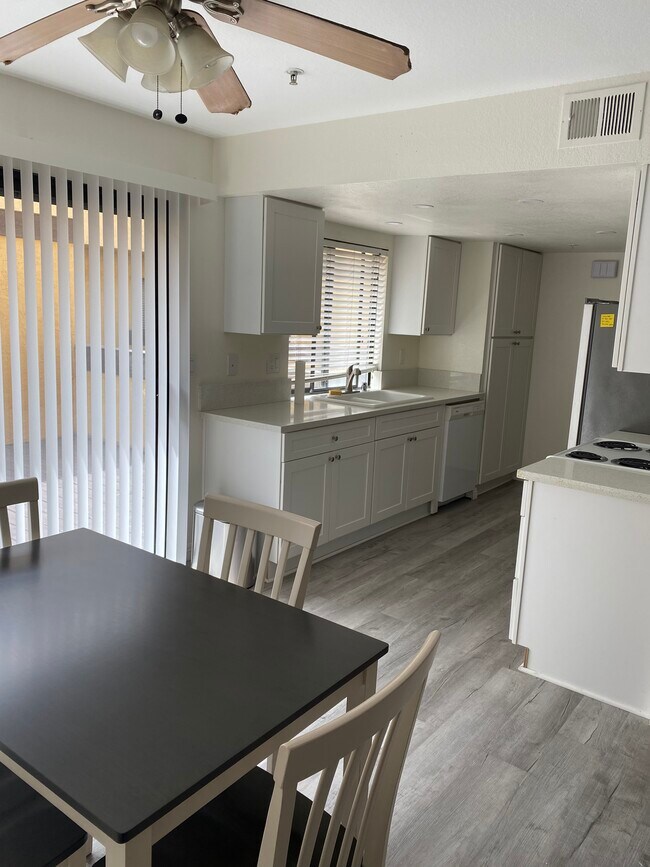 Newly remodeled kitchen - 1680 N Coast Highway 101