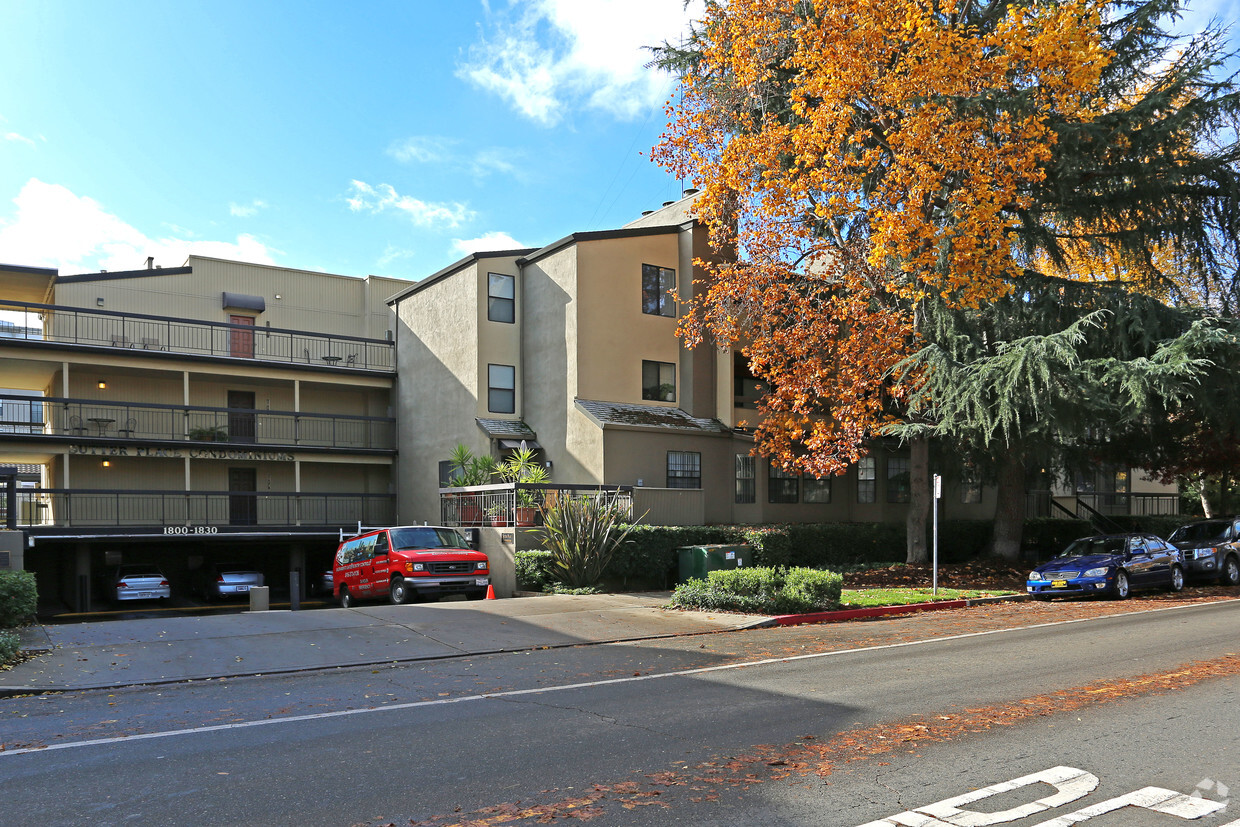 Building Photo - Sutter Place Condominiums