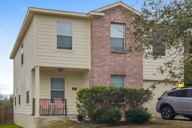 Building Photo - 5726 Sandy Canyon
