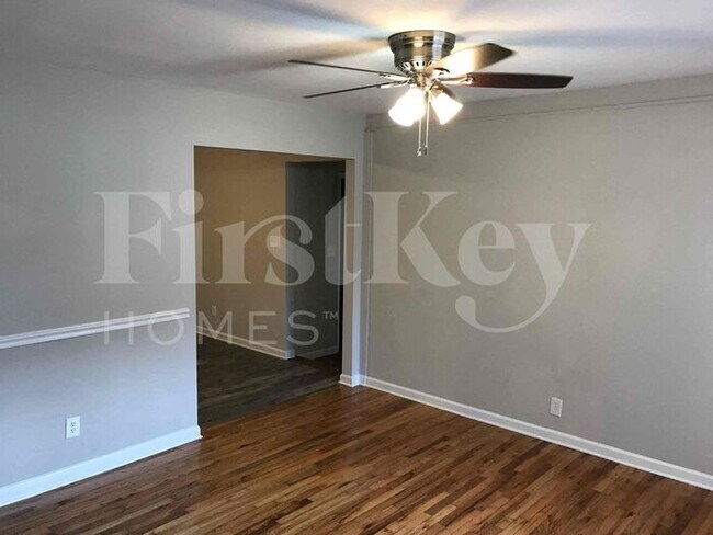 Building Photo - 6818 Tralee Drive