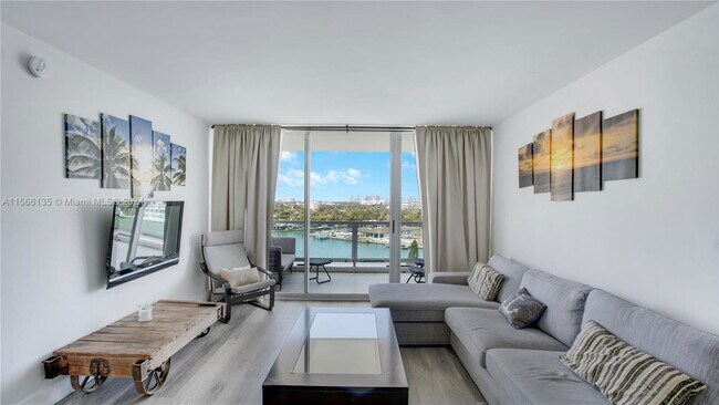 Photo - 5161 Collins Ave Apartment