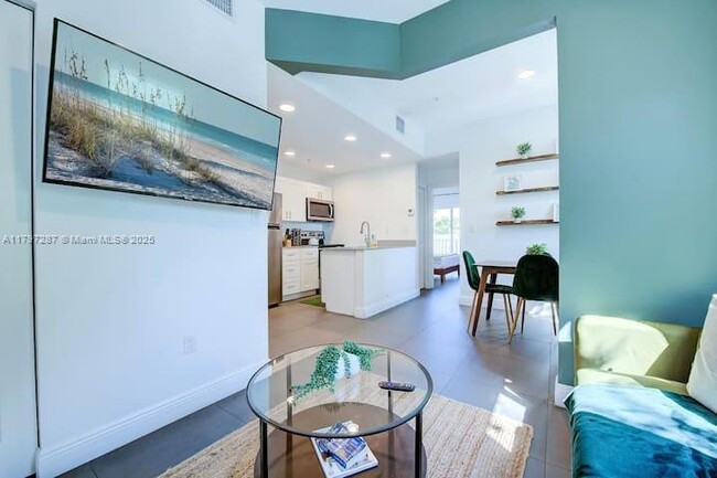 Foto del edificio - 346 NW 35th St