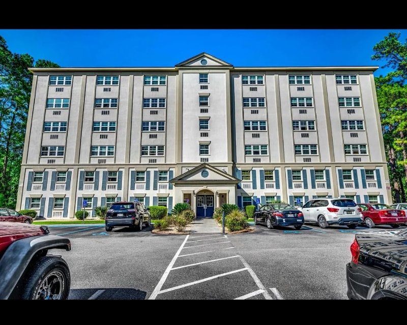 Primary Photo - 6850 Blue Heron Blvd