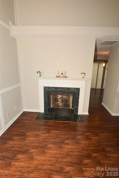 Building Photo - 605 Mountainwater Dr