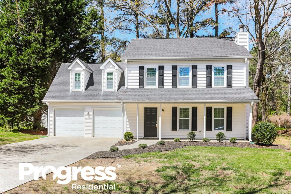 1070 Burning Bush Dr, Loganville, GA 30052 House Rental in Loganville