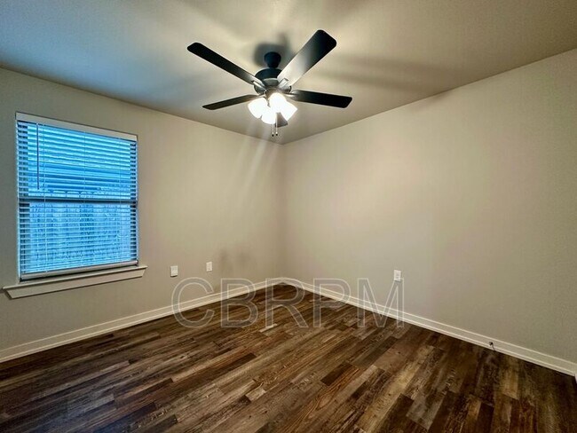 Foto del edificio - 5512 122nd Street