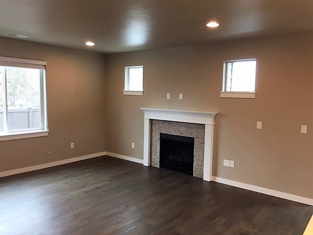 Foto del edificio - Spacious 3 Bed/2.5 Bath Single Family Home in Leehaven