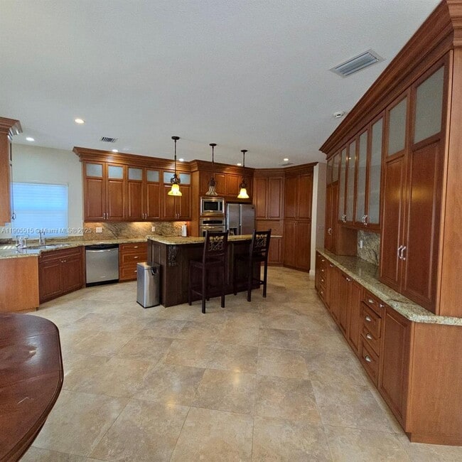 Foto del edificio - 2136 NW 4th St