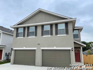 Foto principal - 2222 Sandlewood Cv