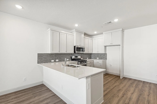 Building Photo - 1855 Bluestem Ln
