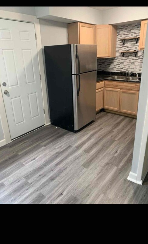 Foto del edificio - 1596 Harvester Ln