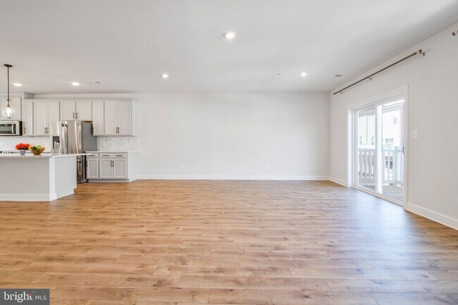 Foto del edificio - 7639 Stemhart Ln