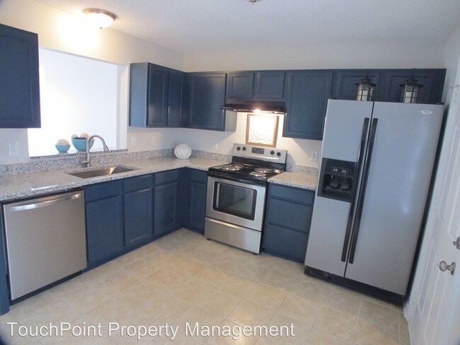 Building Photo - 3 br, 2 bath House - 5800 Silver Eagle Dr