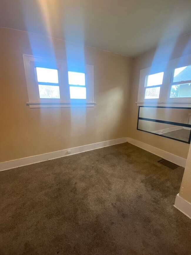 Foto del edificio - L205