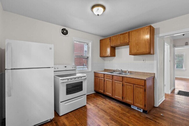 Foto del edificio - Perfect Blend of Convenience & Comfort on ...