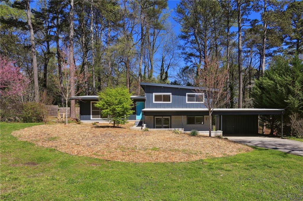 Primary Photo - 3684 Northlake Dr