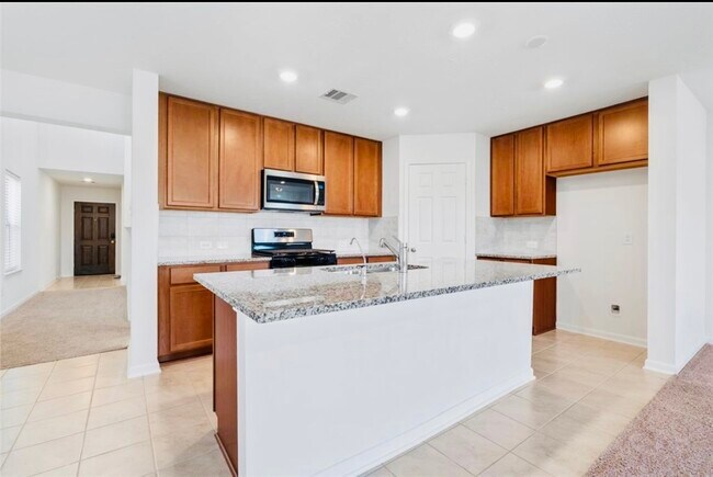 Foto del edificio - 8123 Leisure Pt Dr